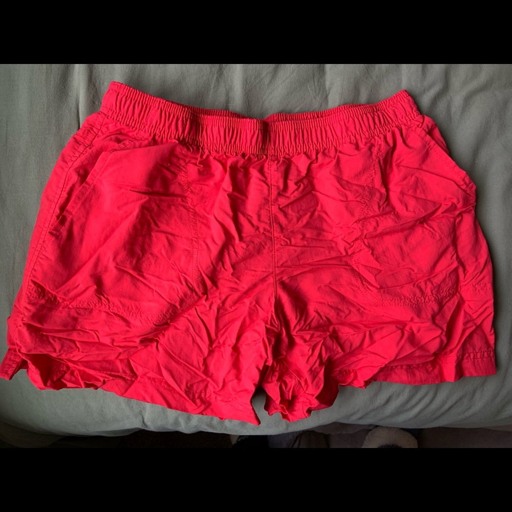 Columbia red shorts